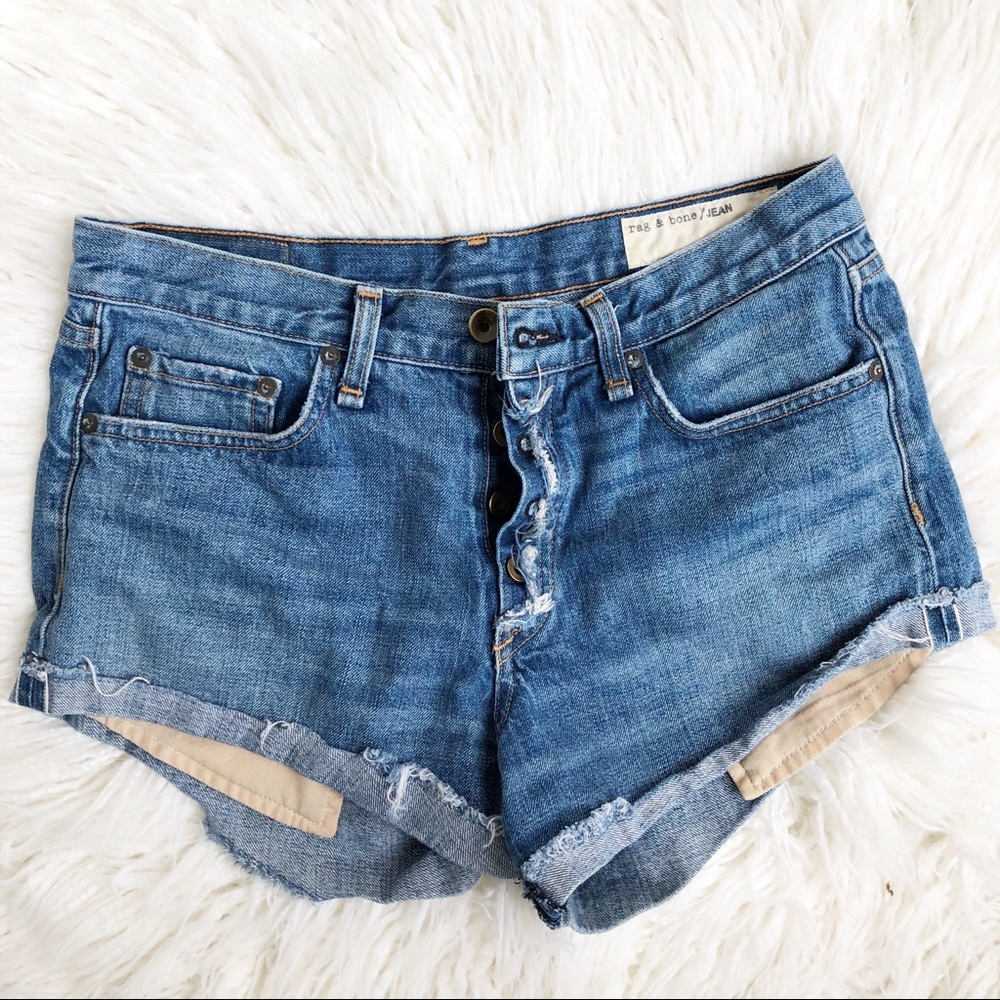 ❌SOLD❌ 
RAG & BONE | Marilyn Fly Short Weston Wash 27